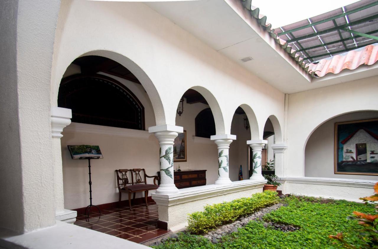 Hotel Villa Serena Escalon San Salvador Luaran gambar