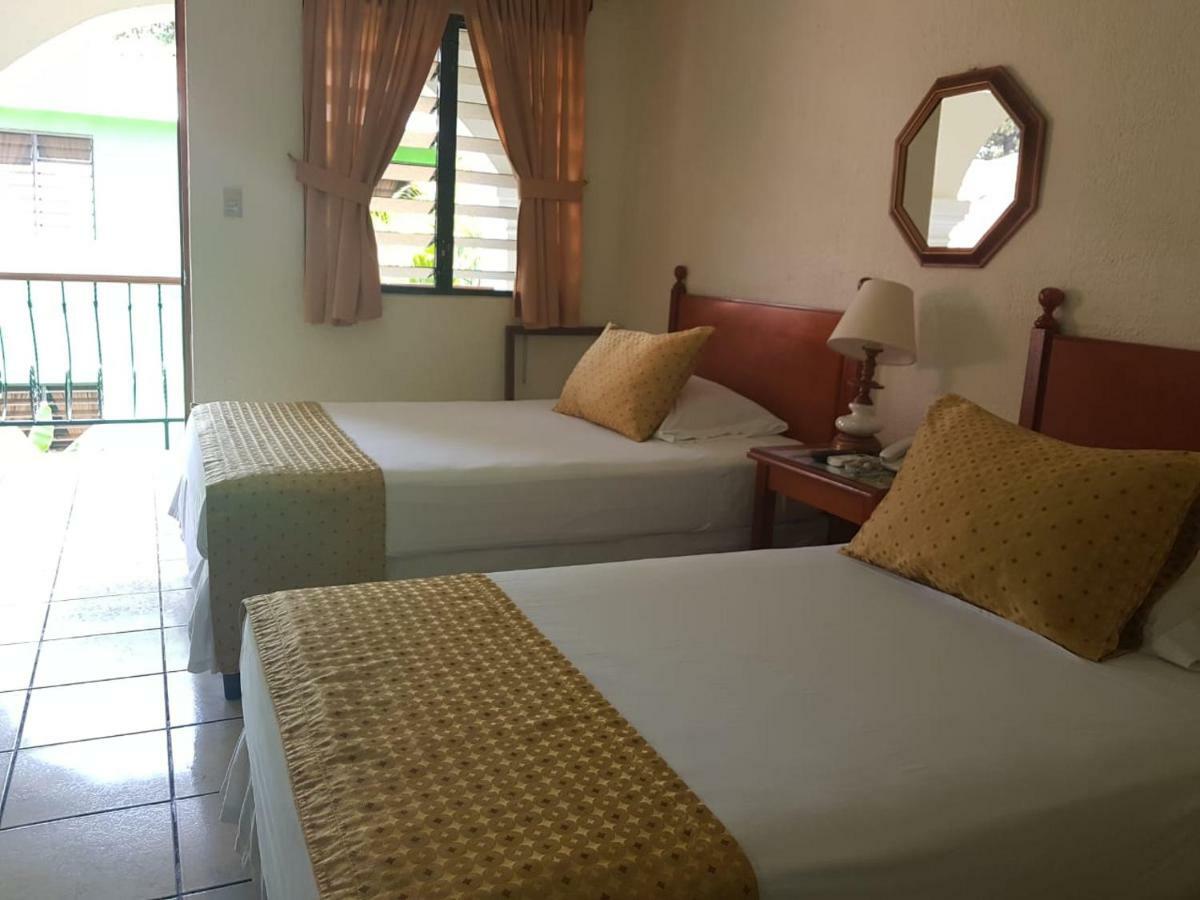 Hotel Villa Serena Escalon San Salvador Luaran gambar